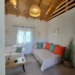Loft Apartment *