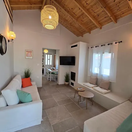 Apartment Loft Vrachati